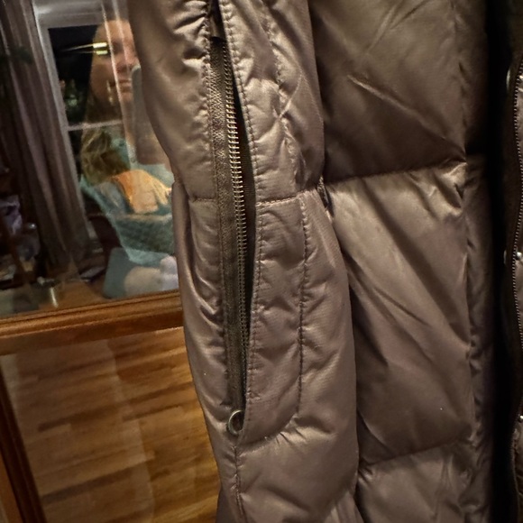 The North Face Long Puffer Coat in Dark Brown - Picture 5 of 5